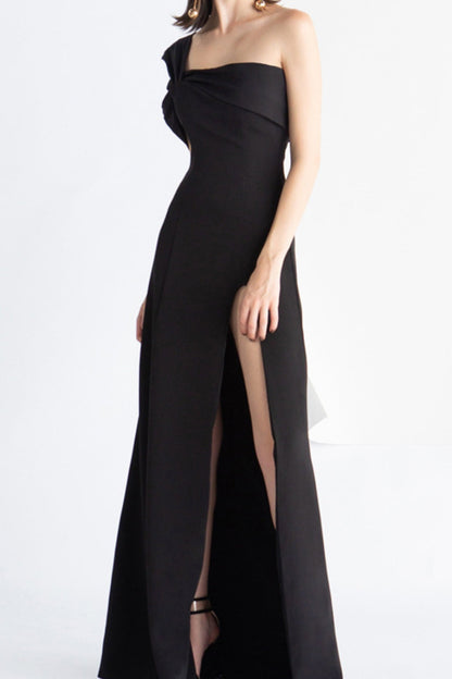 ONE-SHOULDER MOP DRESS IN BLACK-Oh CICI SHOP