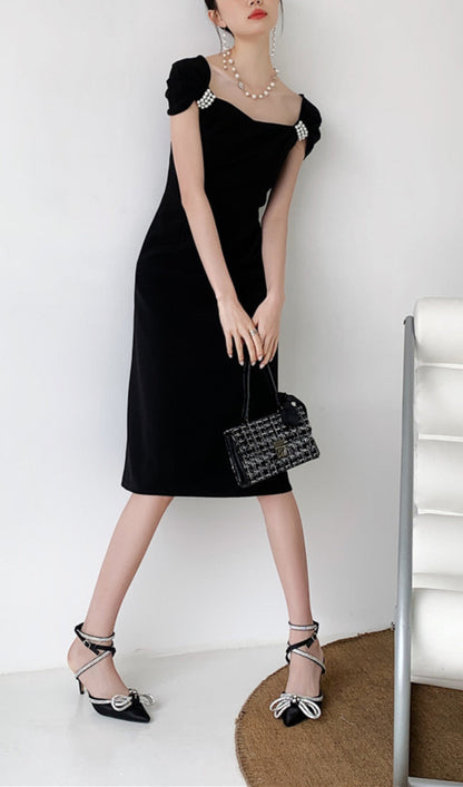 PEARL HALF SLEEVE BLACK FLOWING MIDI DRESS